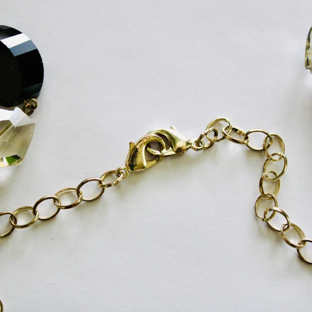 White House/Black Market Necklace Gold-Tone, Red, Black, & Clear - Picture 7 of 8